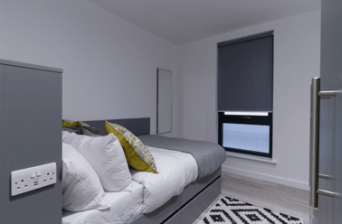 Classic En Suite, Oldway Centre, 39 High Street, City Centre, Swansea - Image 3